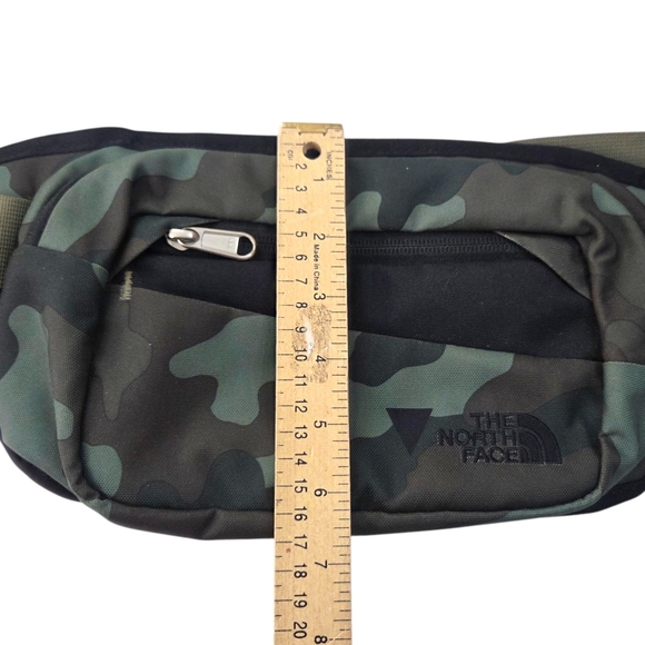 The North Face Bozer II Hip Pack Fanny Pack Belt Bag Camo Camouflage NEW - Picture 6 of 16
